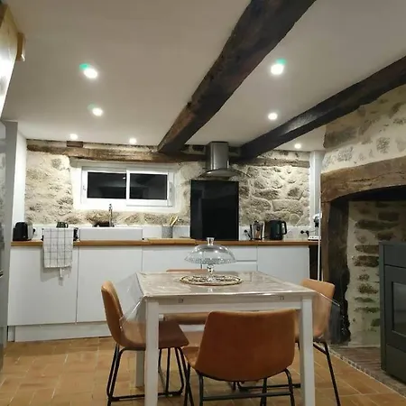 La Maisonette De Raphael Saint-Mamet-la-Salvetat